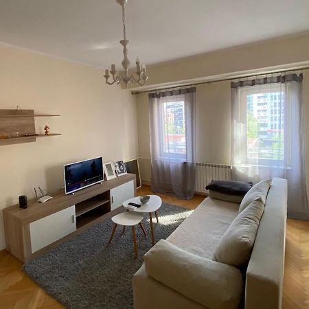 M&C Central Apartment Skopje Extérieur photo