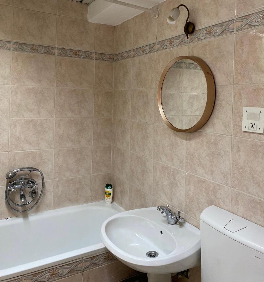 M&C Central Apartment Skopje Extérieur photo