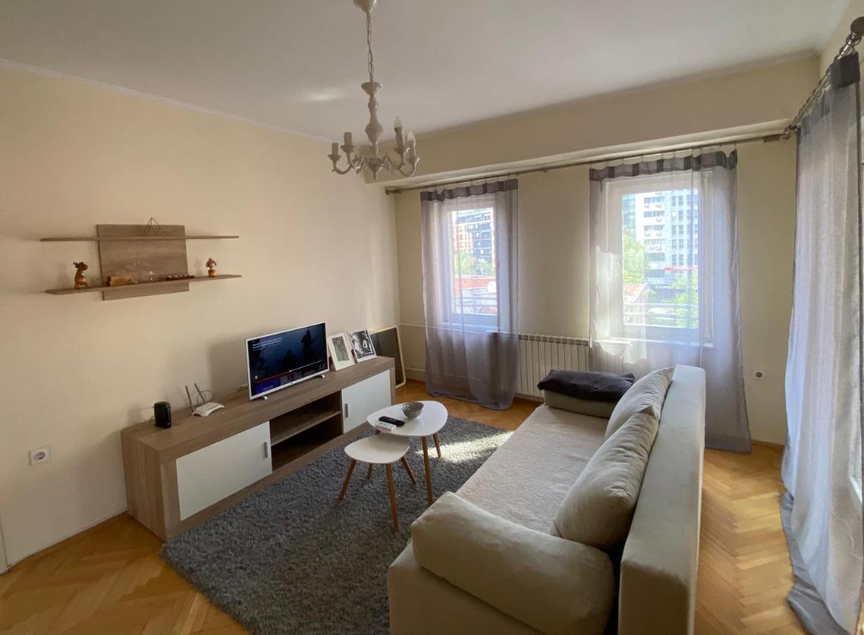M&C Central Apartment Skopje Extérieur photo